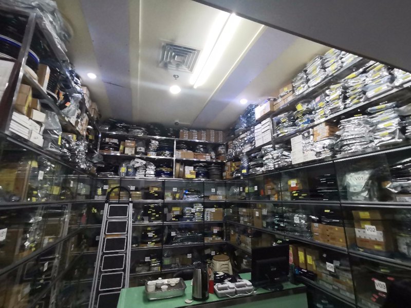 电子元器件批发：行业动态与未来展望